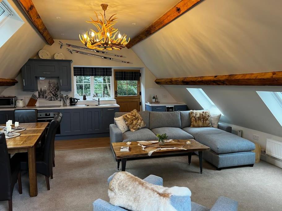 Cosy Alpine Cottage In The Heart Of Lancashire Catterall Exterior foto